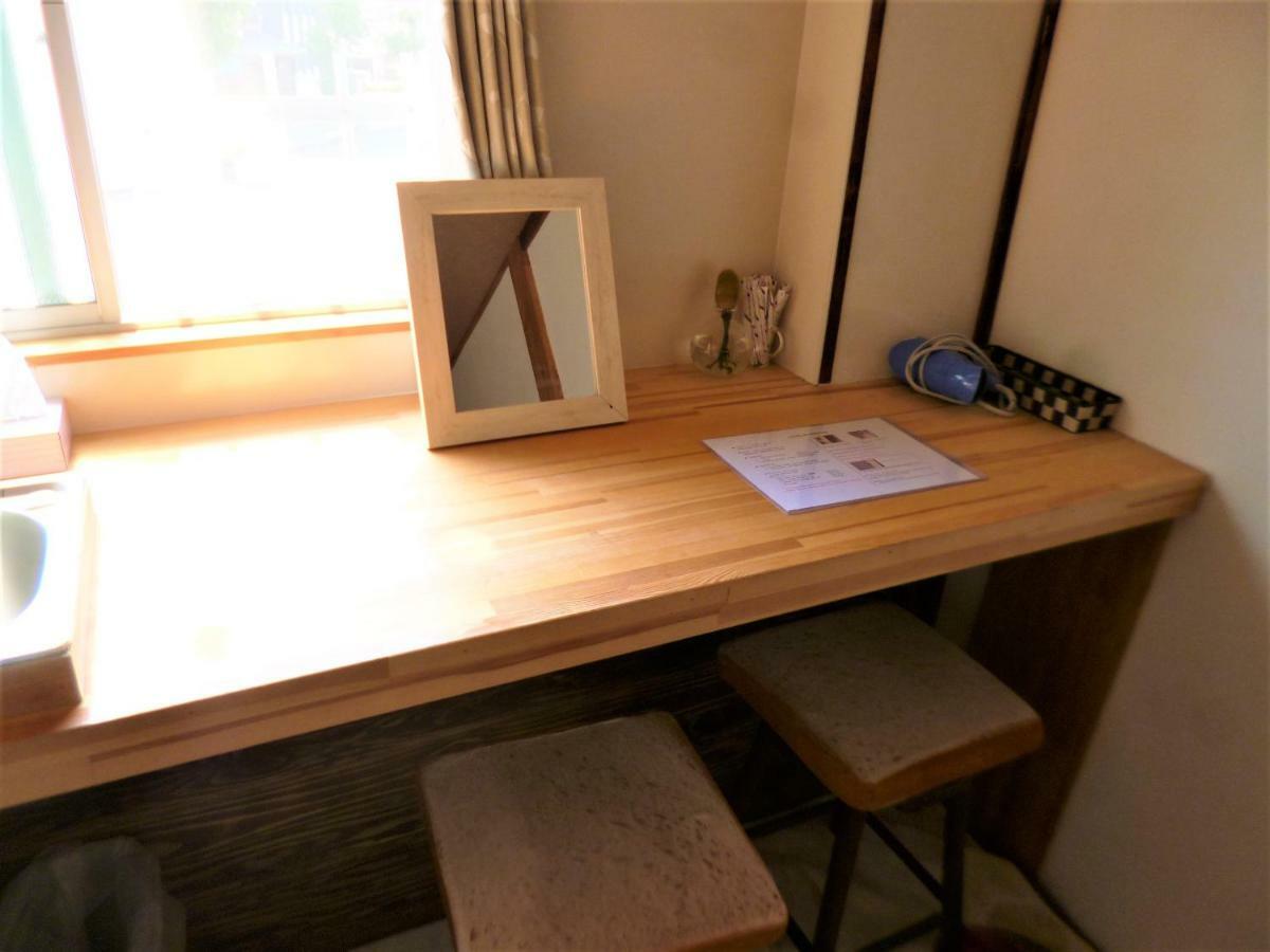 Guesthouse Oasis Osaka Eksteriør billede